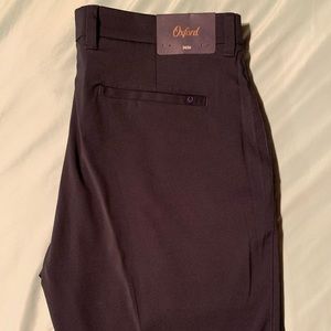 Oxford’s signature performance pants
